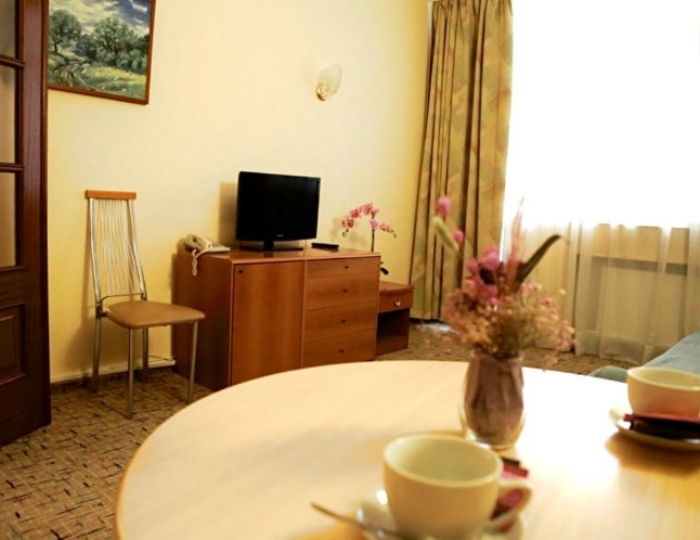 Полулюкс 2-комн. "Урал" - Оздоровительный комплекс «Десна»