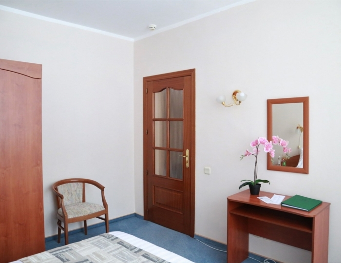 Апартаменты 3-комн. "Урал" - Оздоровительный комплекс «Десна»